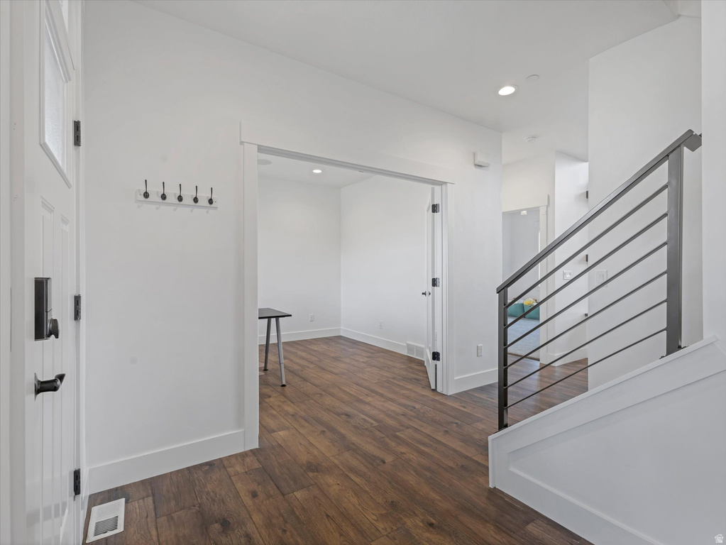 2208 E SNOW BLOSSOM WAY Draper, UT 84020