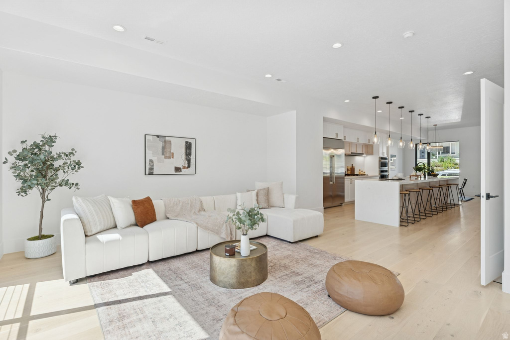 860 E 3RD AVE #3 Salt Lake City, UT 84103