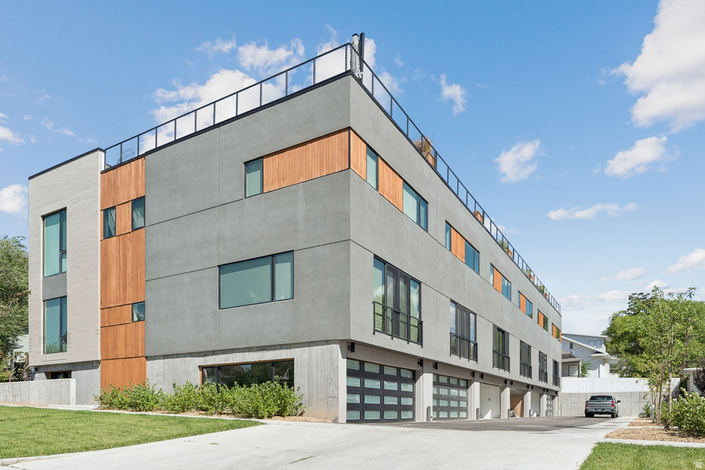 860 E 3RD AVE #3 Salt Lake City, UT 84103
