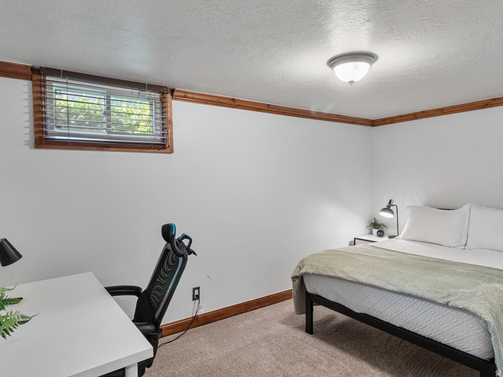 1948 E REDONDO AVE Salt Lake City, UT 84108