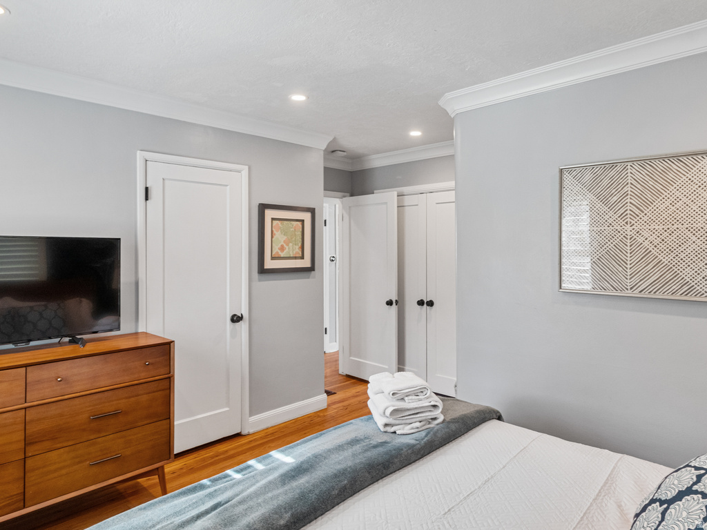 1948 E REDONDO AVE Salt Lake City, UT 84108