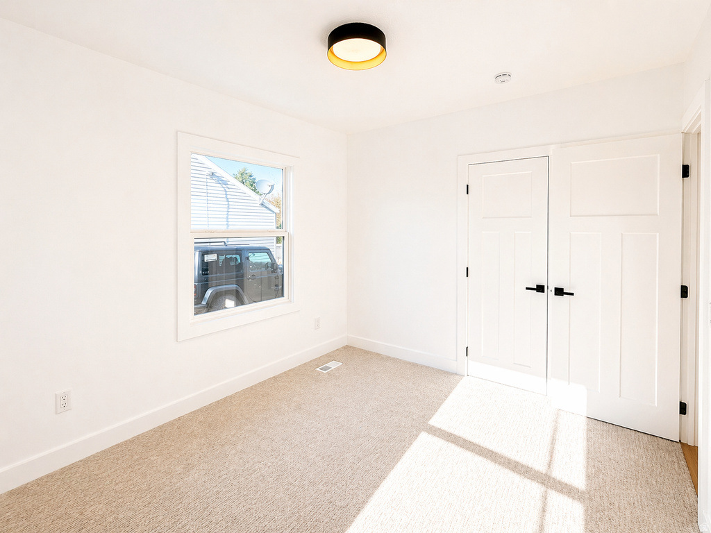 154 S 6TH ST Tooele, UT 84074