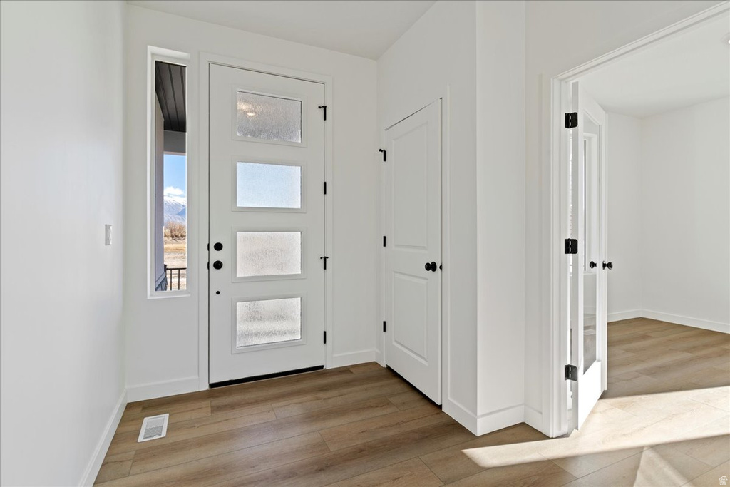 173 N MIA CV #14 Saratoga Springs, UT 84045