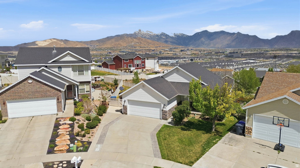 2518 N APRICOT PL Saratoga Springs, UT 84045