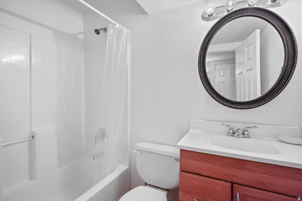 2518 N APRICOT PL Saratoga Springs, UT 84045