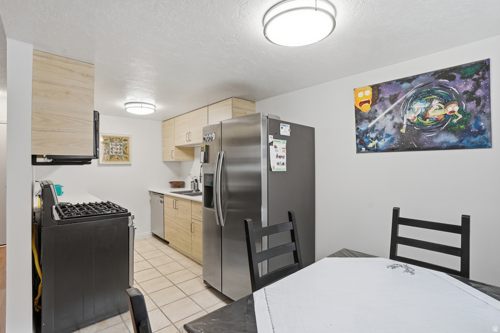 723 E 3720 S #B6 Millcreek, UT 84106