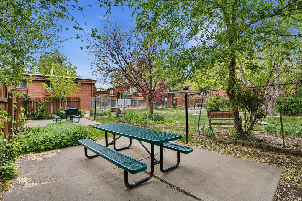 723 E 3720 S #B6 Millcreek, UT 84106