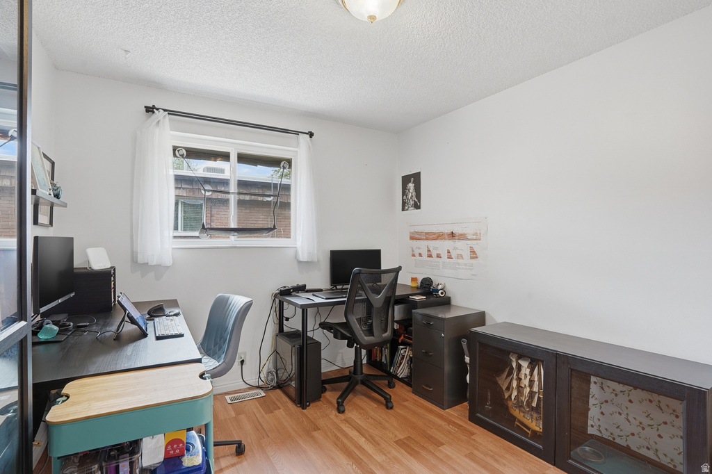 723 E 3720 S #B6 Millcreek, UT 84106