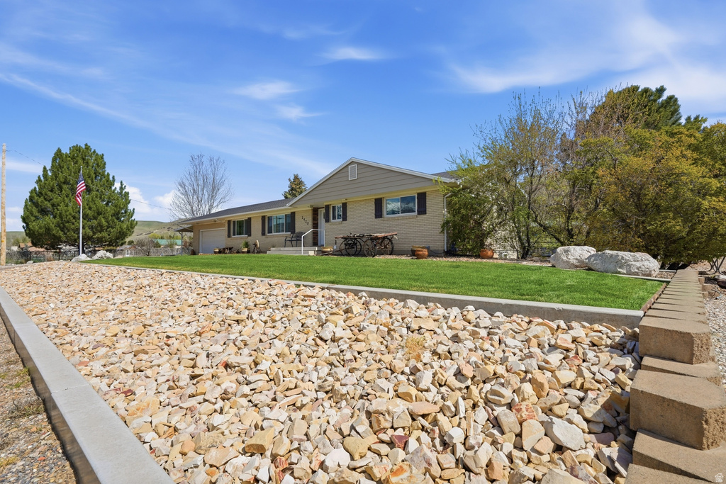 2420 W OLD RD Morgan, UT 84050