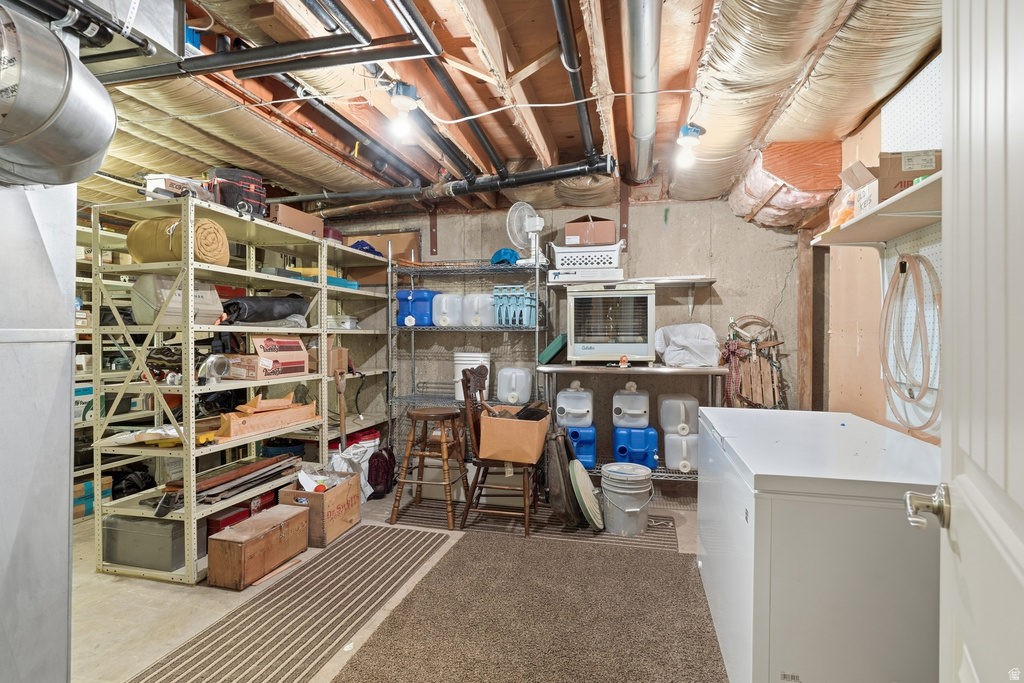 2420 W OLD RD Morgan, UT 84050