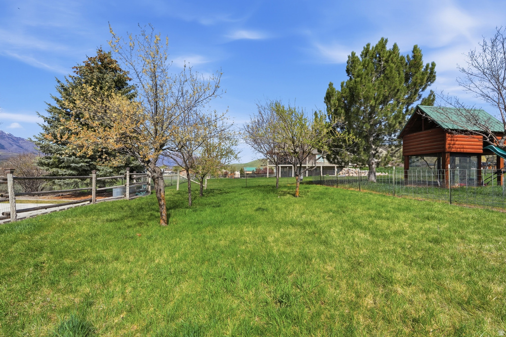 2420 W OLD RD Morgan, UT 84050