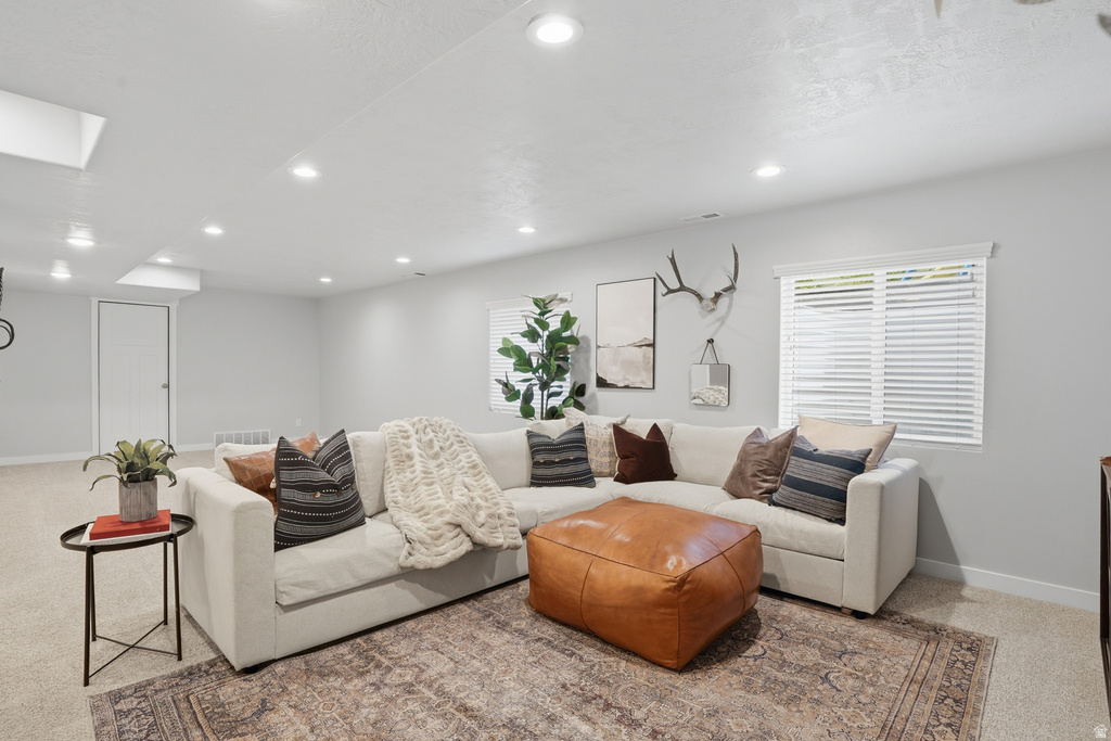 3763 W GRASSY MEADOW DR South Jordan, UT 84009