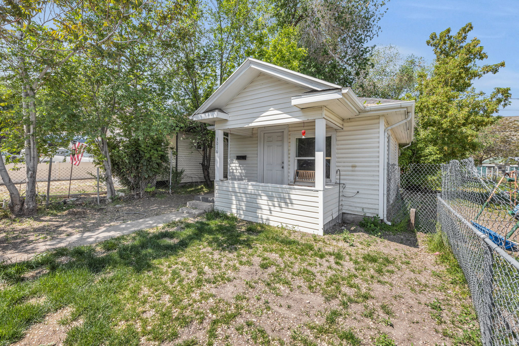 3016 S 9100 W Magna, UT 84044