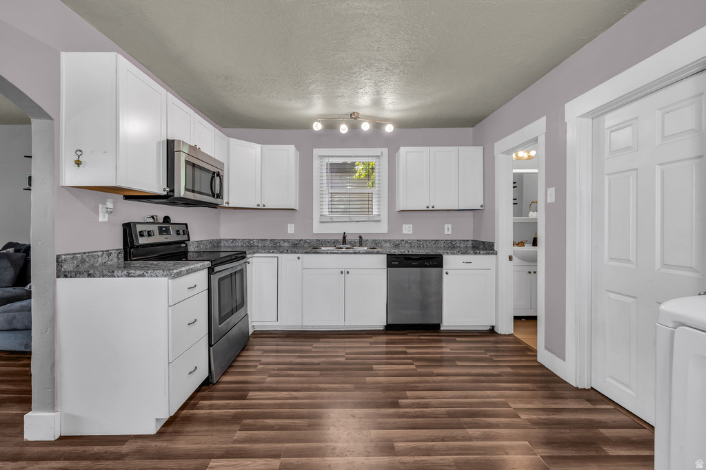 3016 S 9100 W Magna, UT 84044