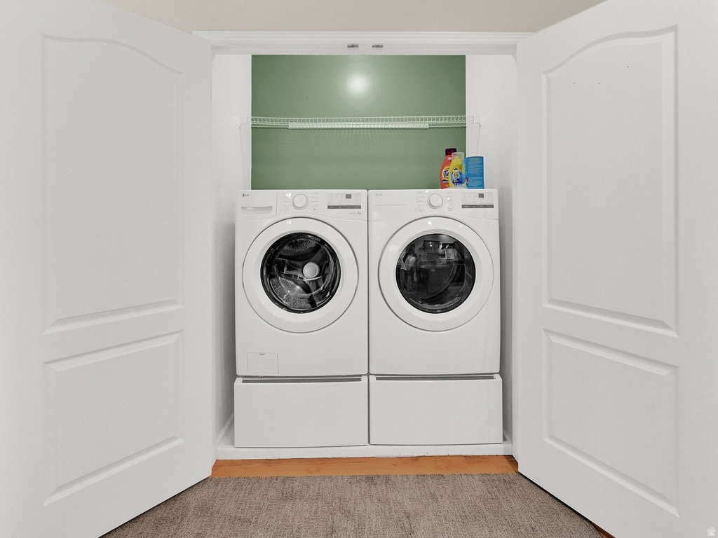 7422 S SHAY LN South Weber, UT 84405