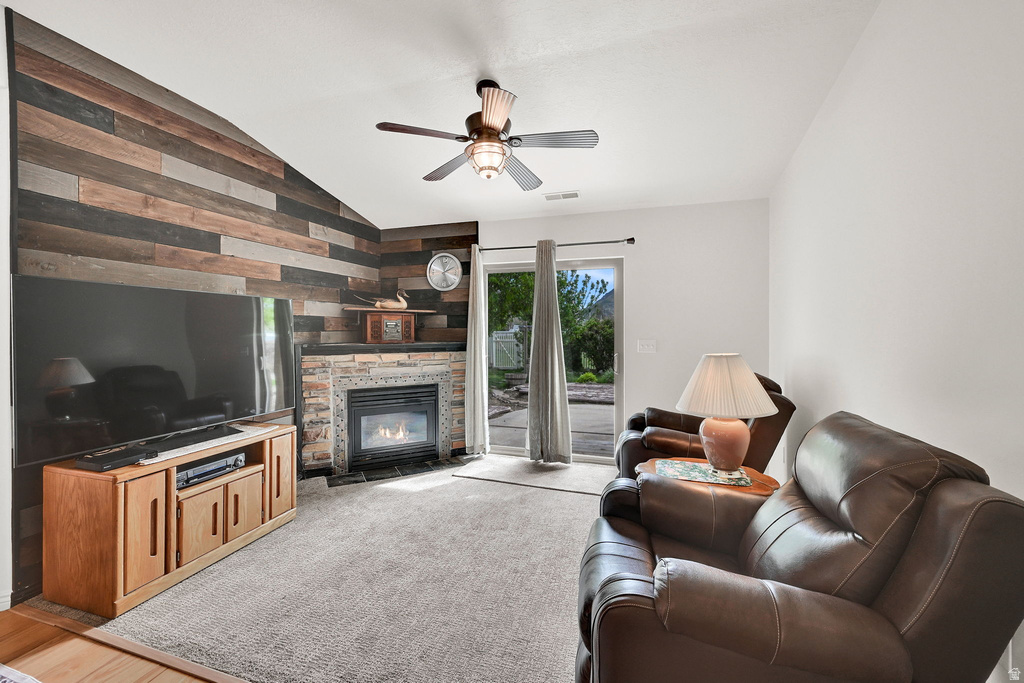 7422 S SHAY LN South Weber, UT 84405