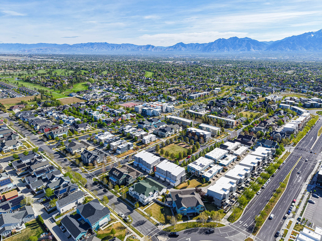 10348 S CLAVEY LN #537 South Jordan, UT 84009