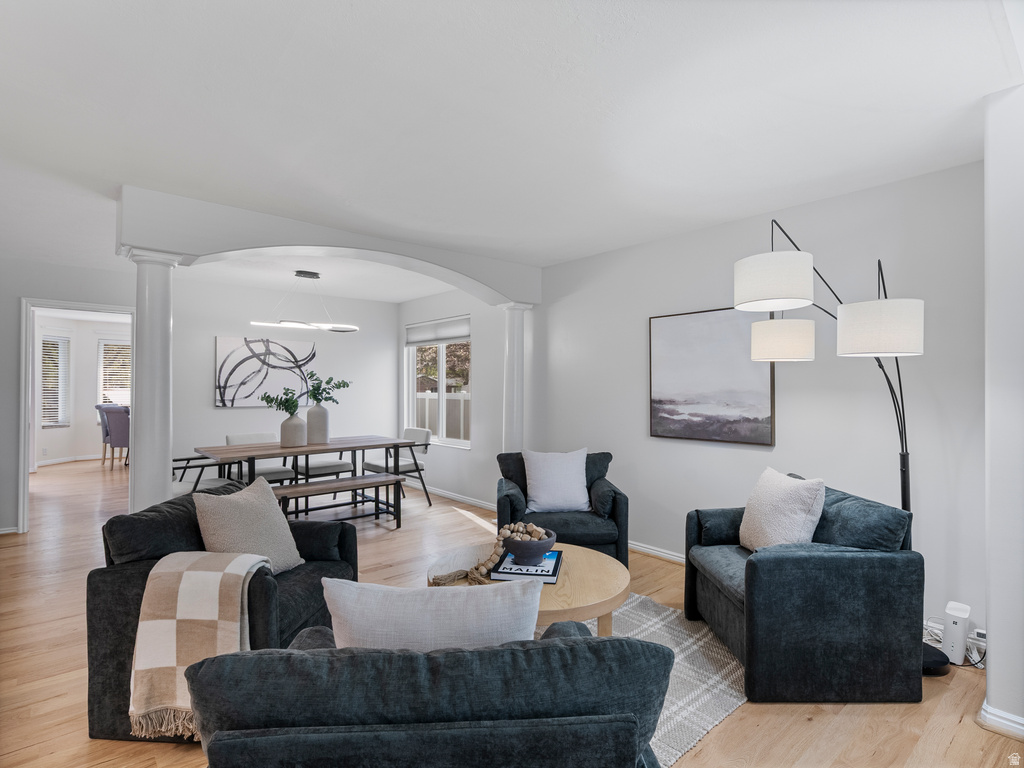 11051 S LONGDALE CIR Sandy, UT 84092