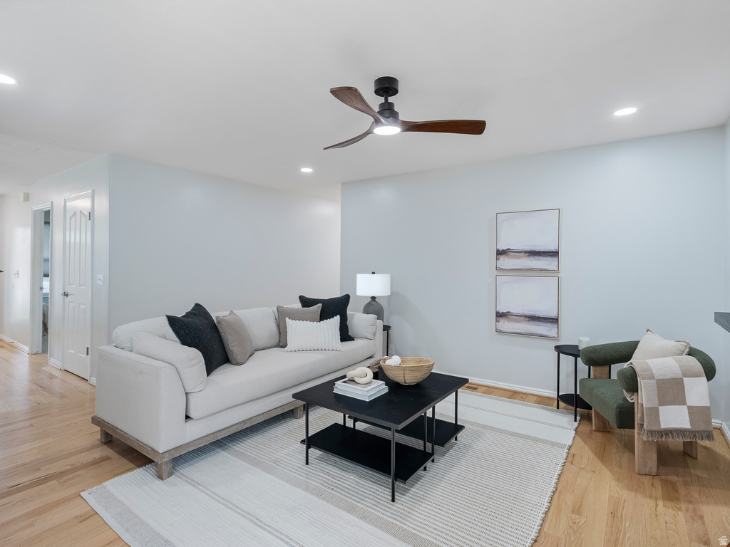 11051 S LONGDALE CIR Sandy, UT 84092