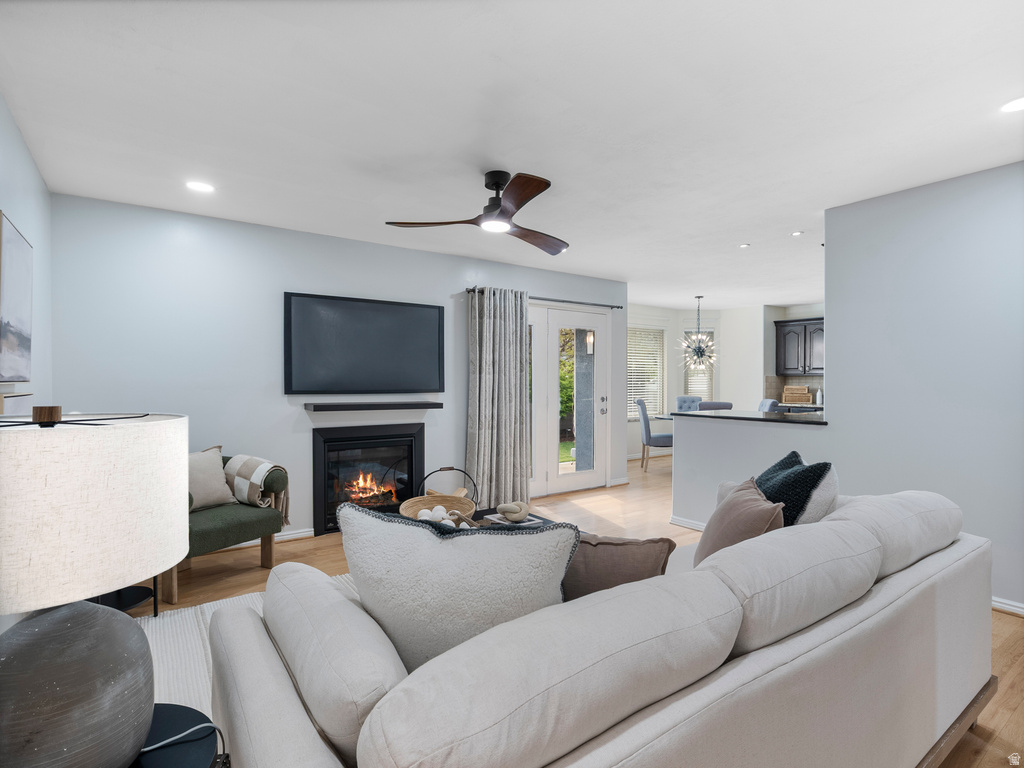 11051 S LONGDALE CIR Sandy, UT 84092