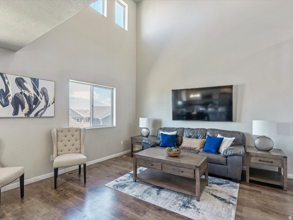 2956 S WILLOW DR Saratoga Springs, UT 84045