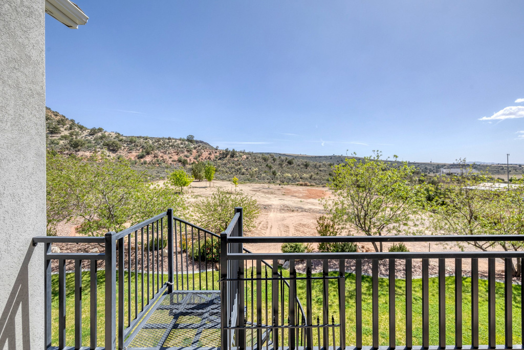 947 W AMETHYST DR St George, UT 84770