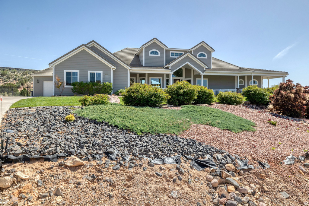 947 W AMETHYST DR St George, UT 84770