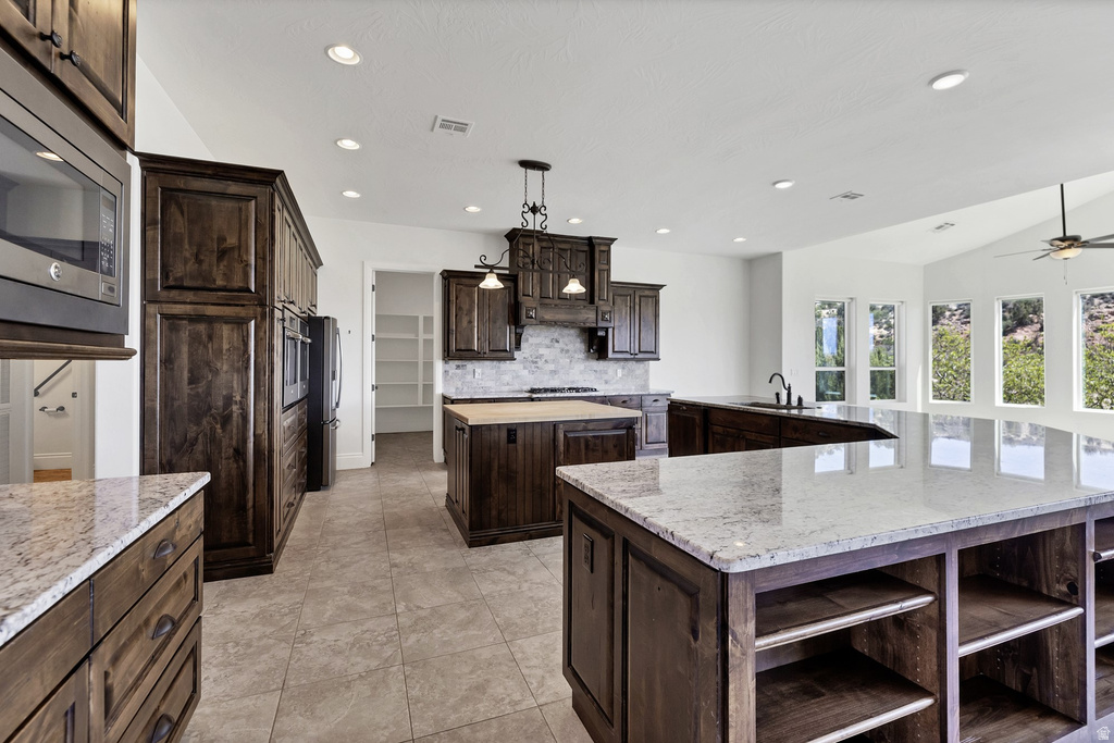 947 W AMETHYST DR St George, UT 84770