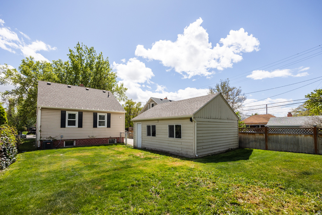 171 E CLEVELAND AVE Salt Lake City, UT 84115