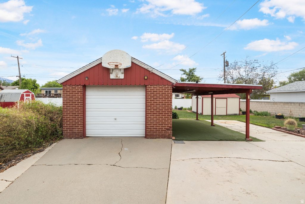 661 W FERN DR Midvale, UT 84047