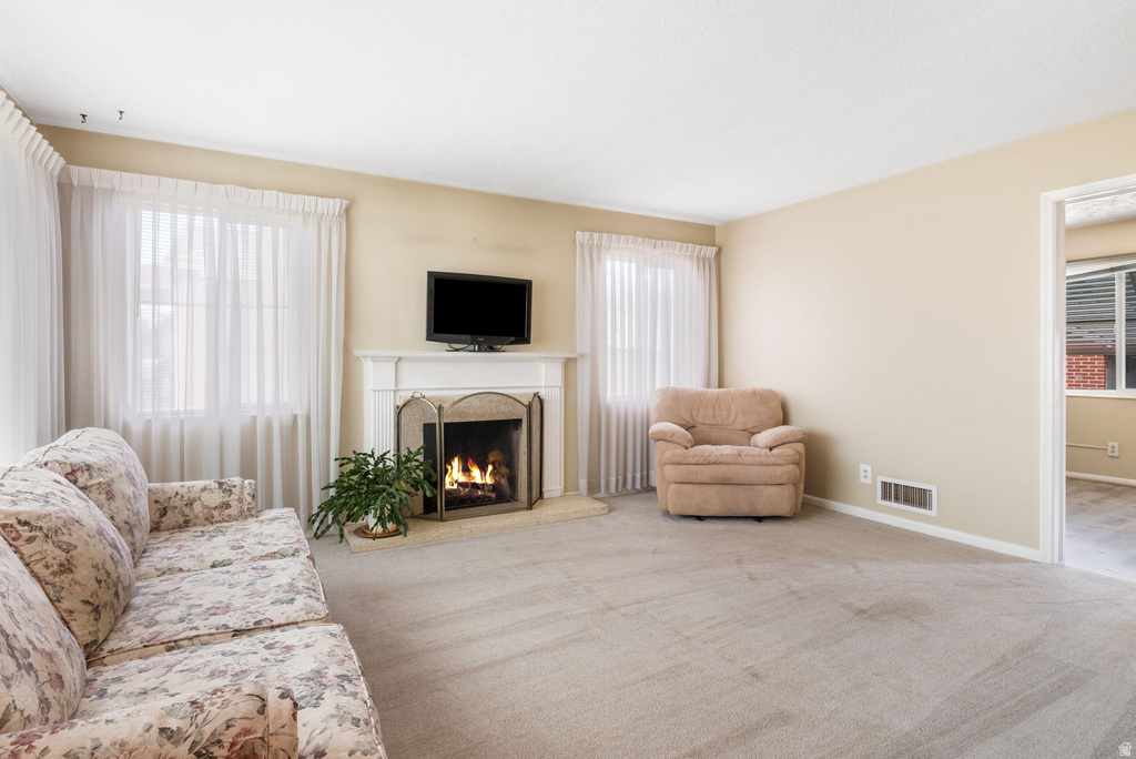 661 W FERN DR Midvale, UT 84047