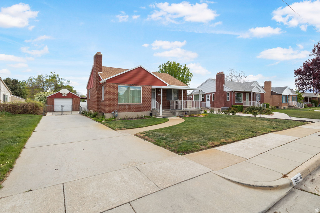 661 W FERN DR Midvale, UT 84047