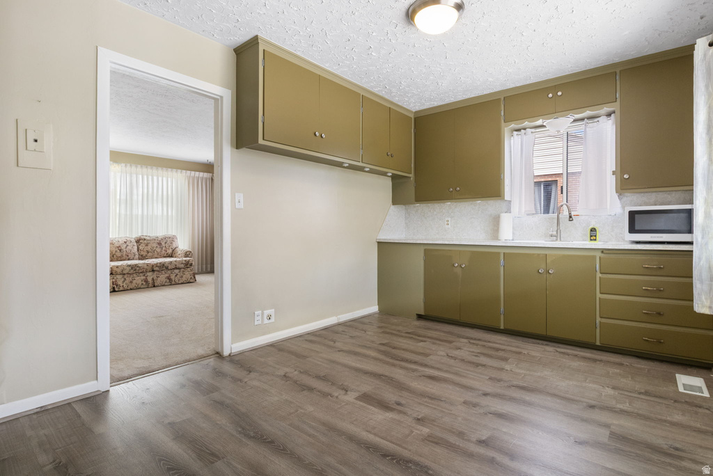 661 W FERN DR Midvale, UT 84047