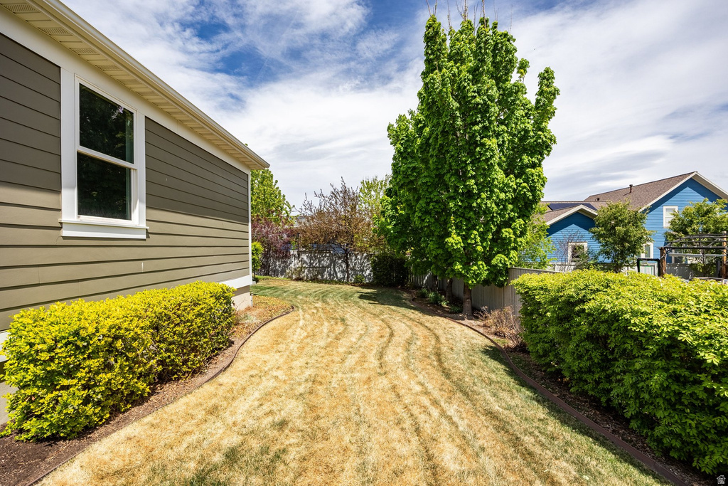 10399 S TOPVIEW RD South Jordan, UT 84009