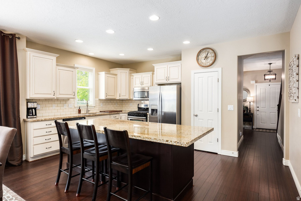 10399 S TOPVIEW RD South Jordan, UT 84009