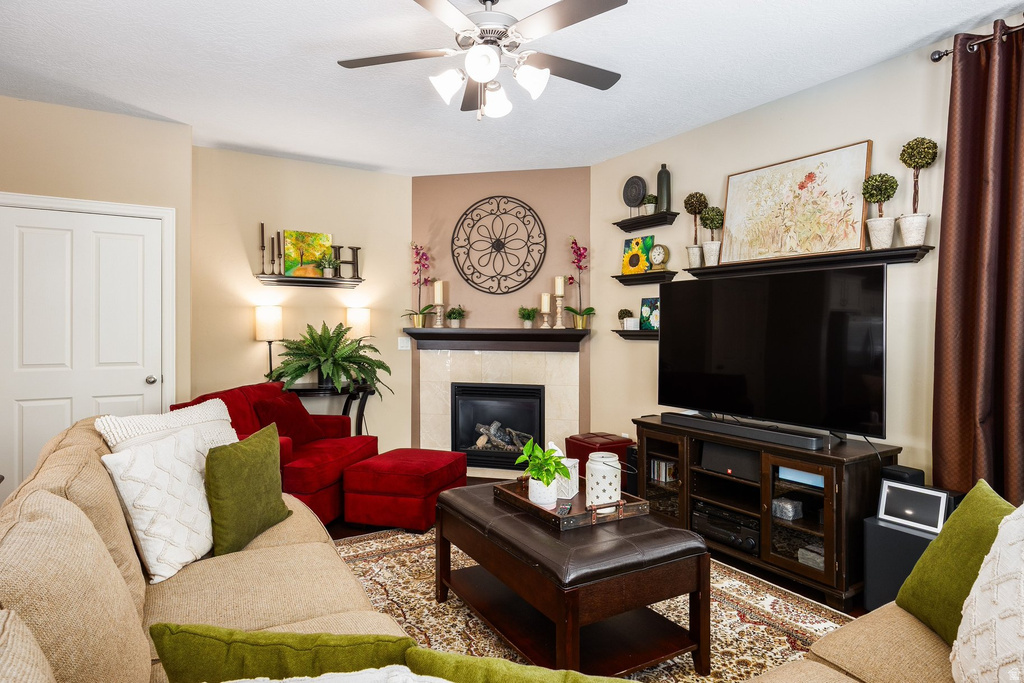 10399 S TOPVIEW RD South Jordan, UT 84009