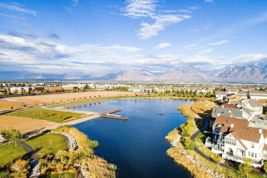 10399 S TOPVIEW RD South Jordan, UT 84009