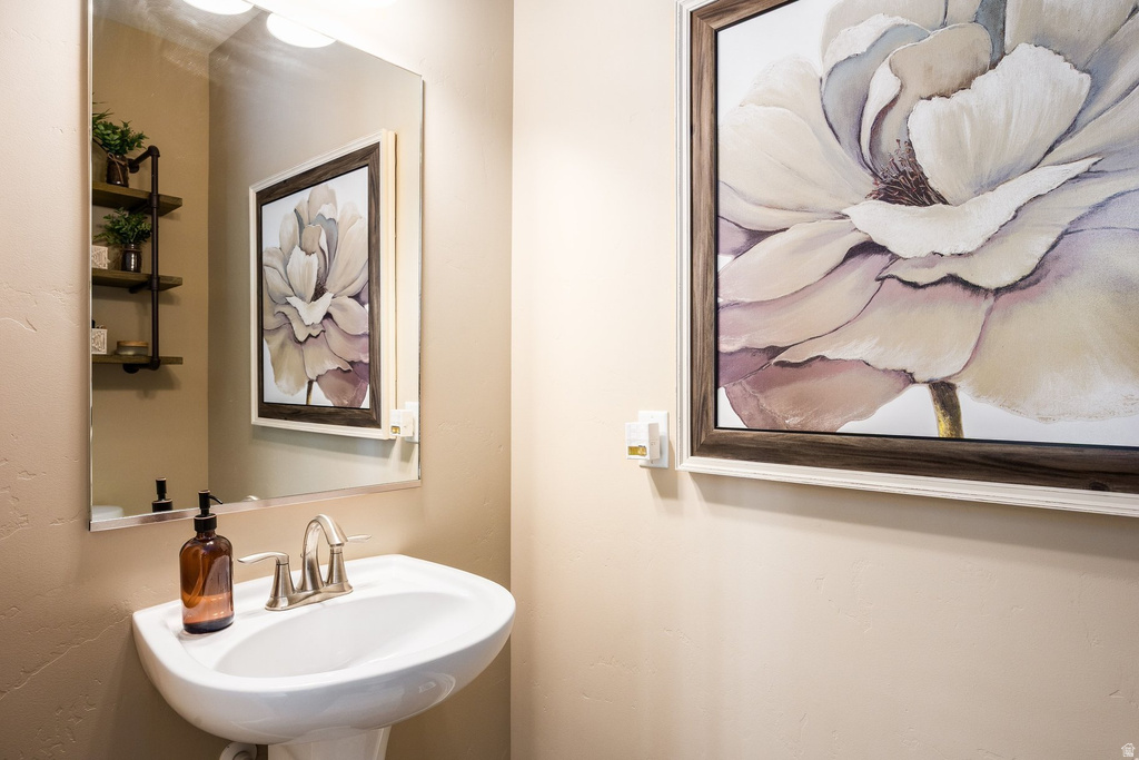 10399 S TOPVIEW RD South Jordan, UT 84009