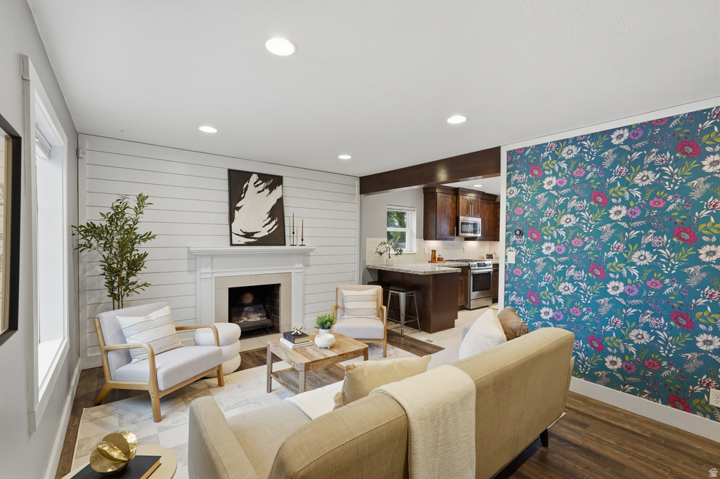 979 E LORRAINE AVE Salt Lake City, UT 84106