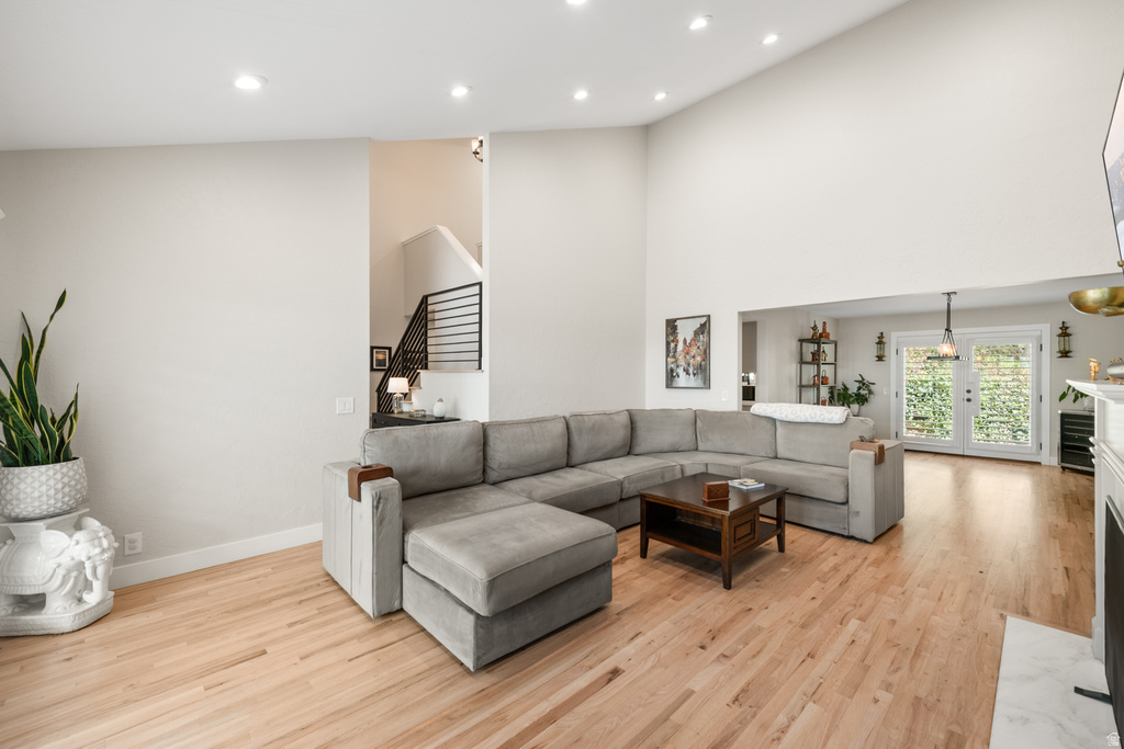 830 N GRANDRIDGE CT Salt Lake City, UT 84103