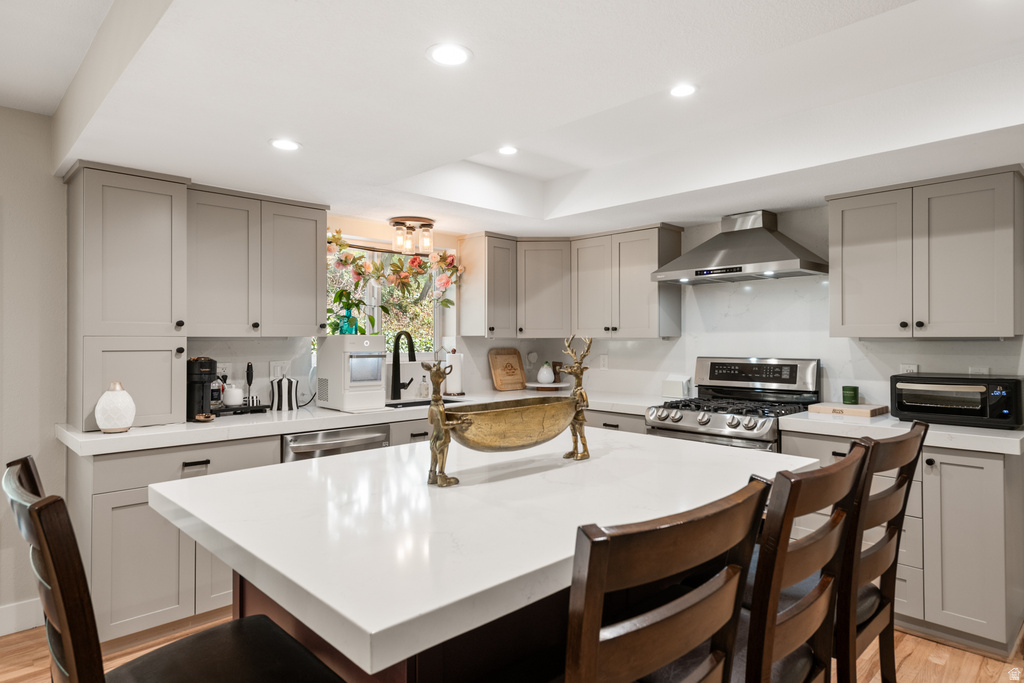 830 N GRANDRIDGE CT Salt Lake City, UT 84103