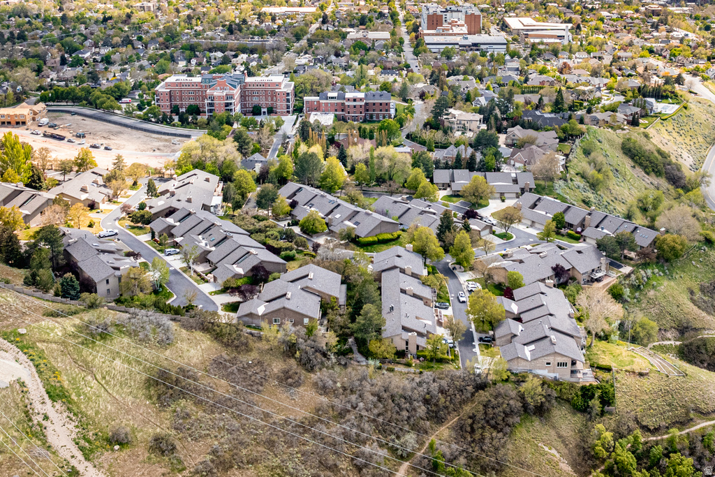 830 N GRANDRIDGE CT Salt Lake City, UT 84103