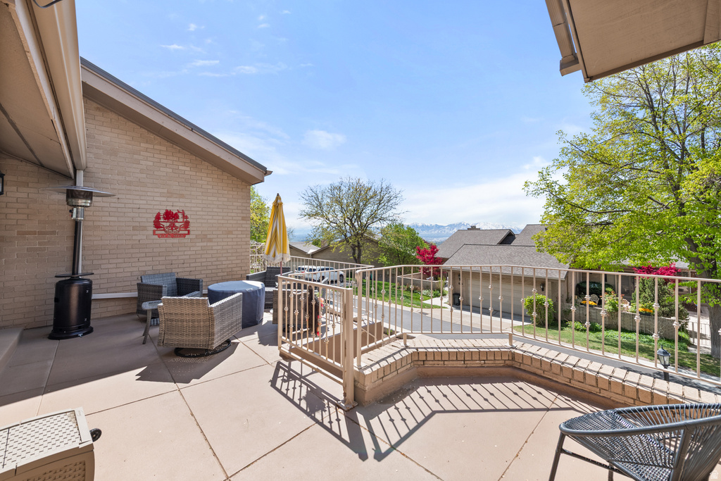 830 N GRANDRIDGE CT Salt Lake City, UT 84103