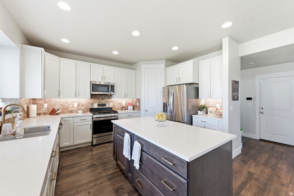 1434 W STABLE ST Lindon, UT 84042