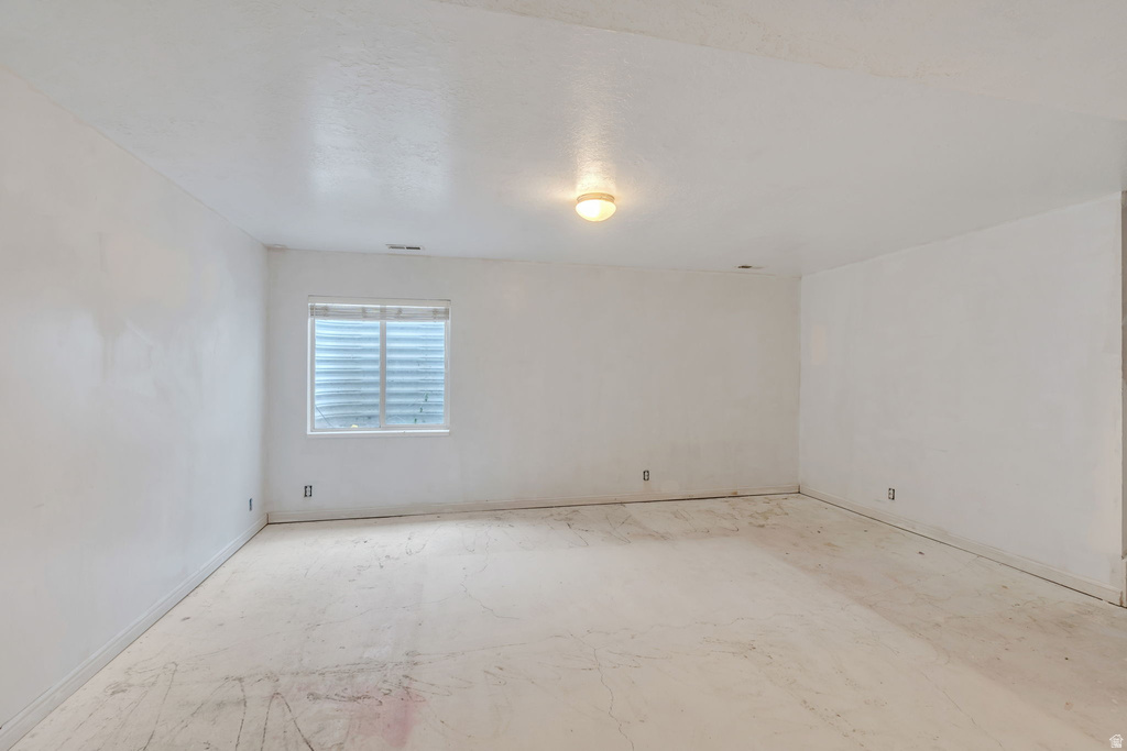 2830 S ADAM HILL WAY Magna, UT 84044