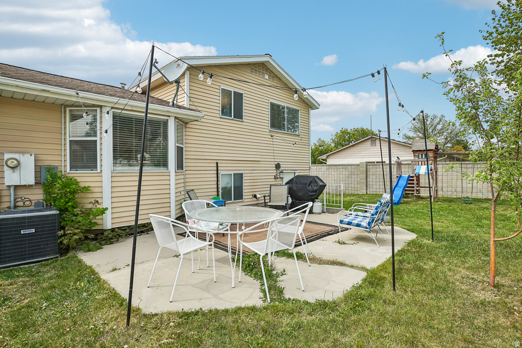 9571 S DAVID ST Sandy, UT 84070