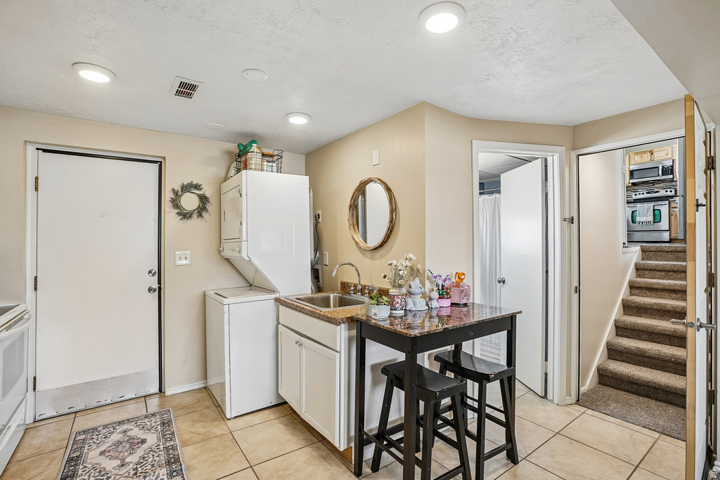 9571 S DAVID ST Sandy, UT 84070