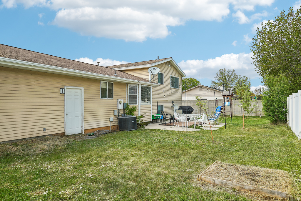 9571 S DAVID ST Sandy, UT 84070