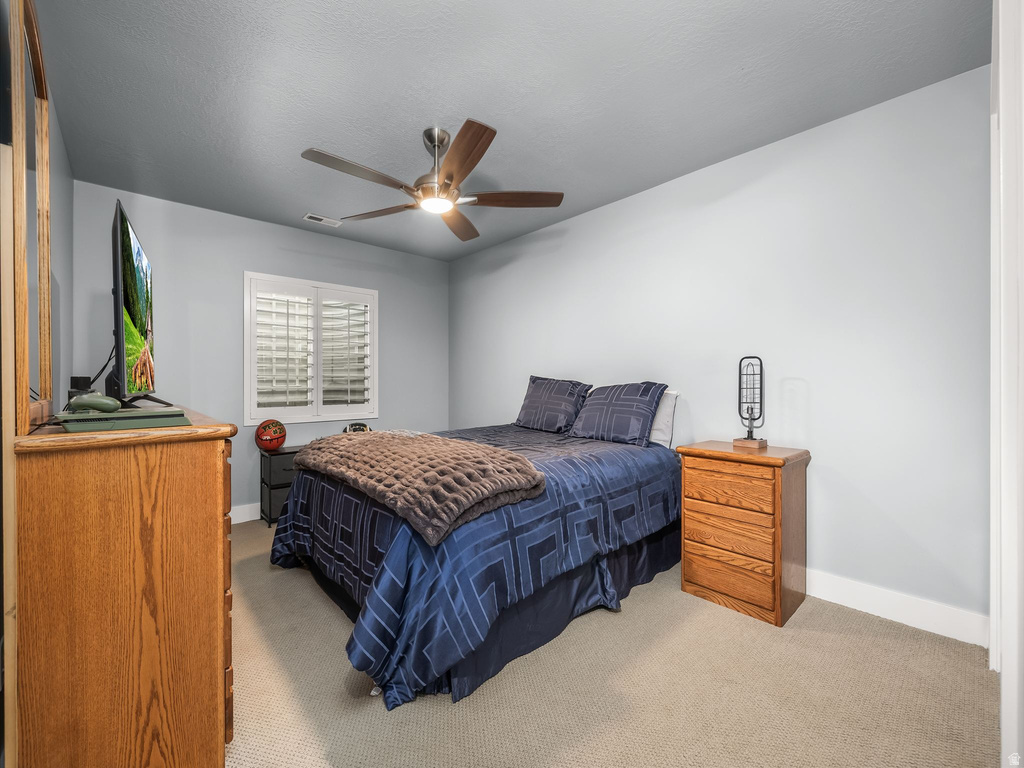 322 E 2530 N Lehi, UT 84043