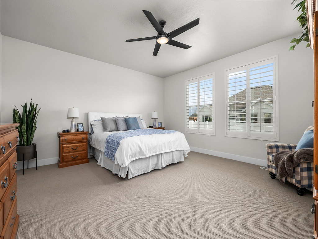 322 E 2530 N Lehi, UT 84043